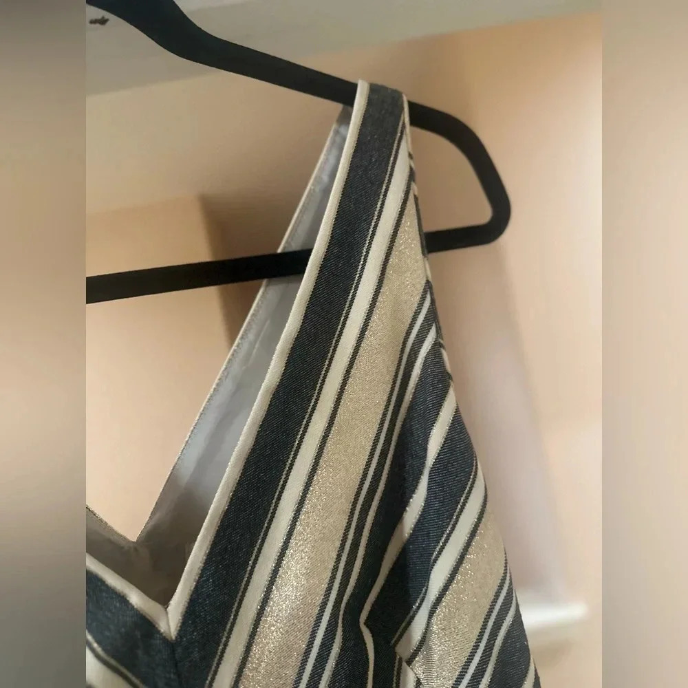 NWOT-J CREW Factory Holiday Gold Gray V Neck Striped Mini Dress. Size 4 Petite - Picture 9 of 13